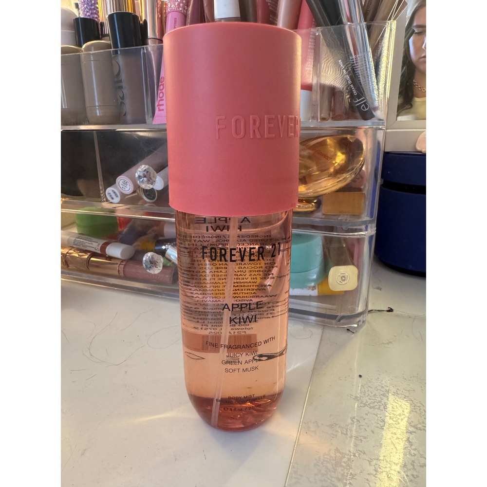 HTF Forever 21 APPLE KIWI body mist spray DISCONTINUED